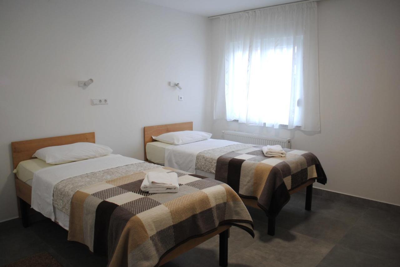Hotel Fala Zagreb Exterior photo